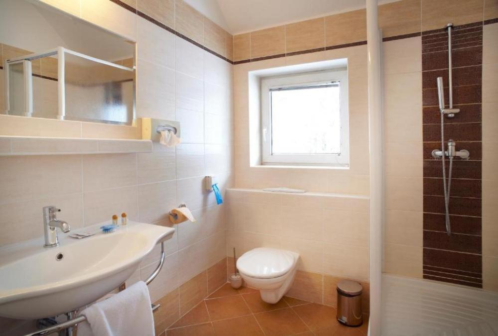 Pension Kern Прага Экстерьер фото